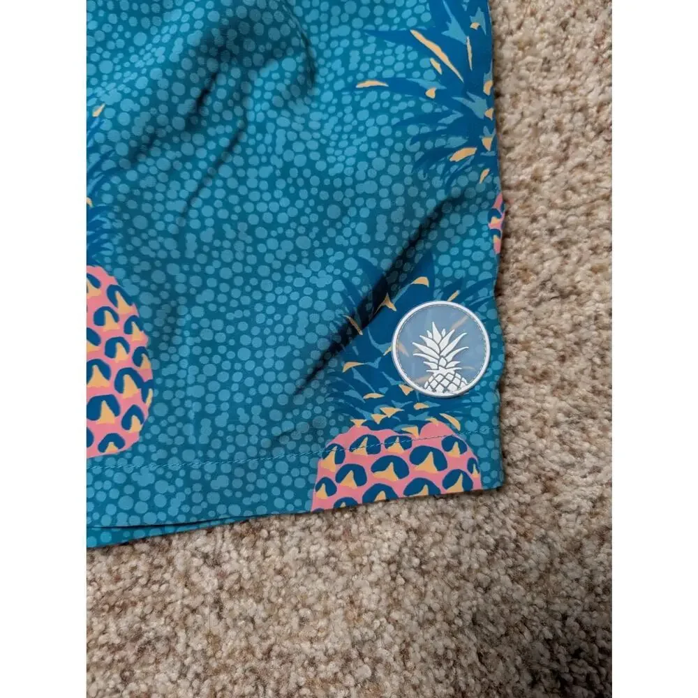 Chubbies Classic shorts/swim trunks, Small, 5.5